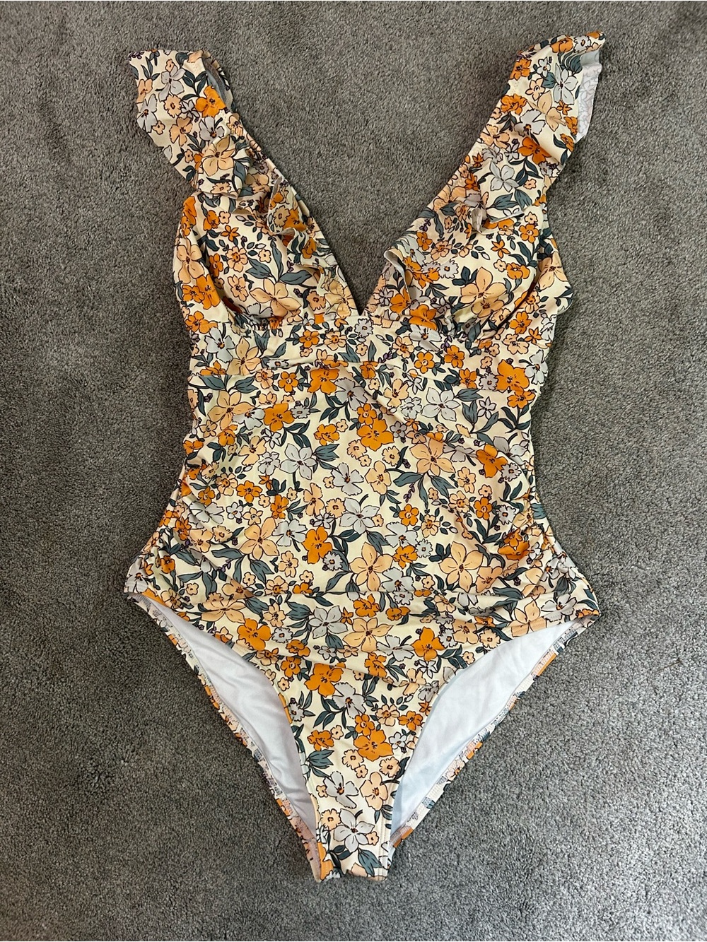 Cupshe Floral One-Piece Swimsuit in Cream, Orange & Green